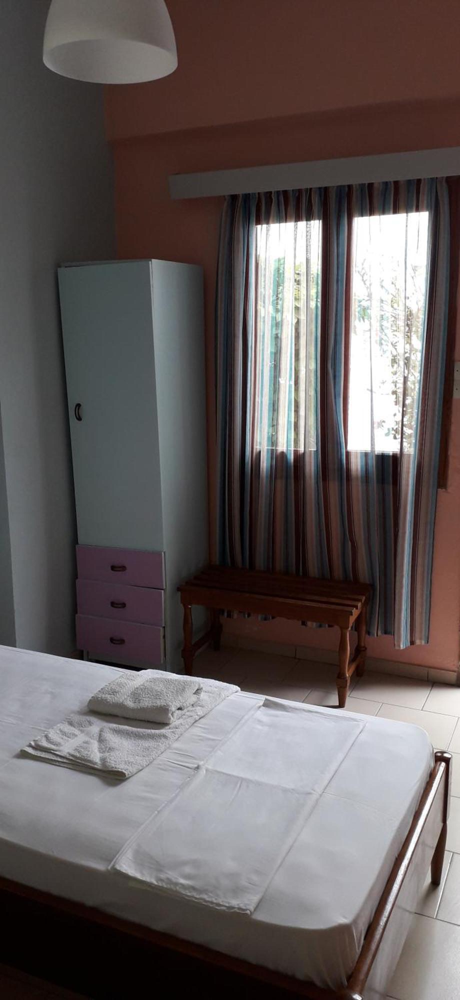 Αmmos Rooms Palaiochora Exterior foto